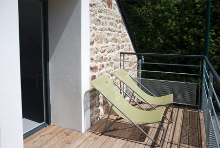 Pause détente sur le balcon de la chambre