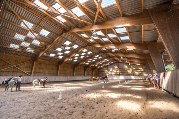 Cours et stages d'équitation au centre équestre Mané Guernehué